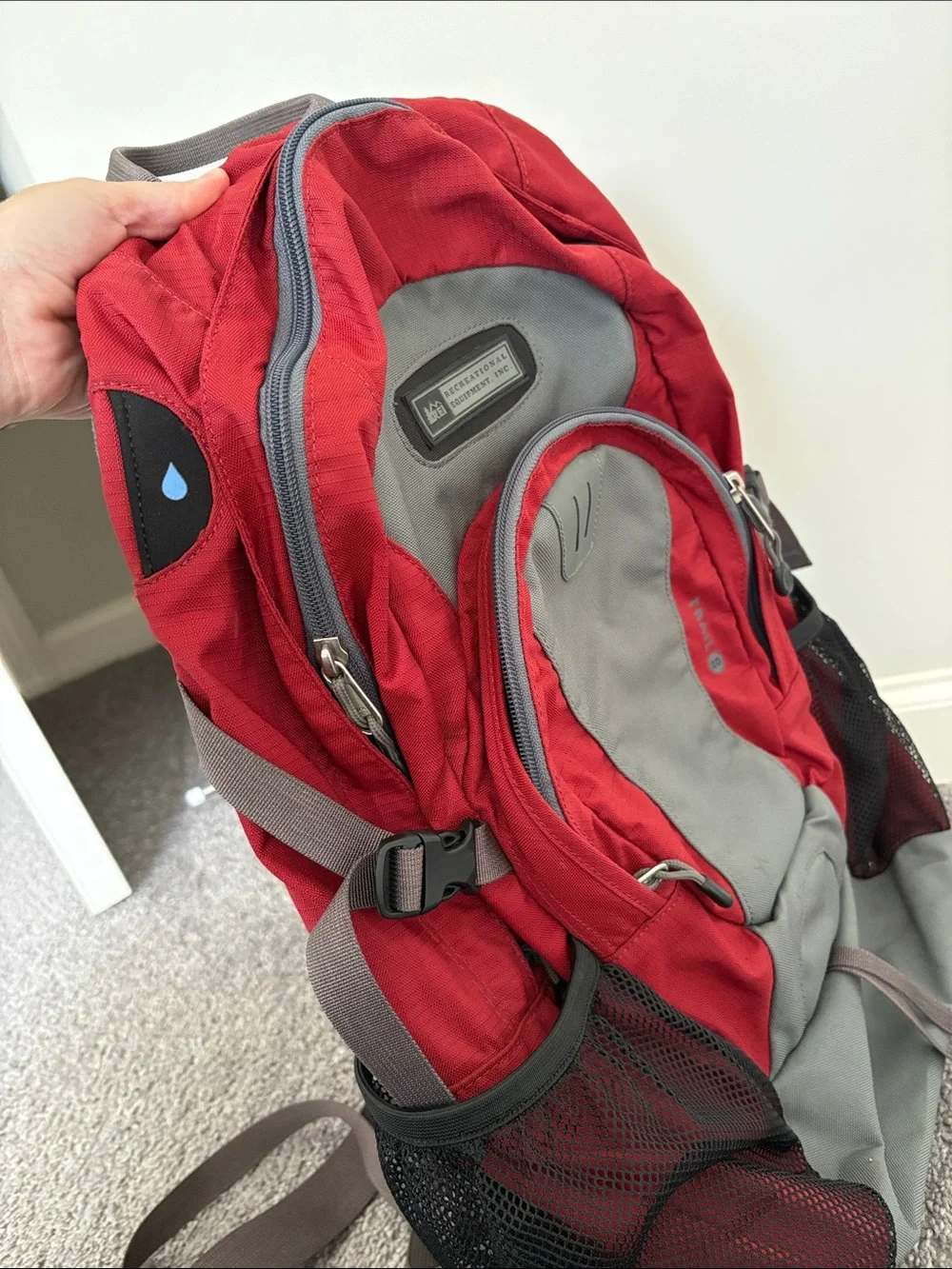 vintage REI Trail 25 hiking daypack